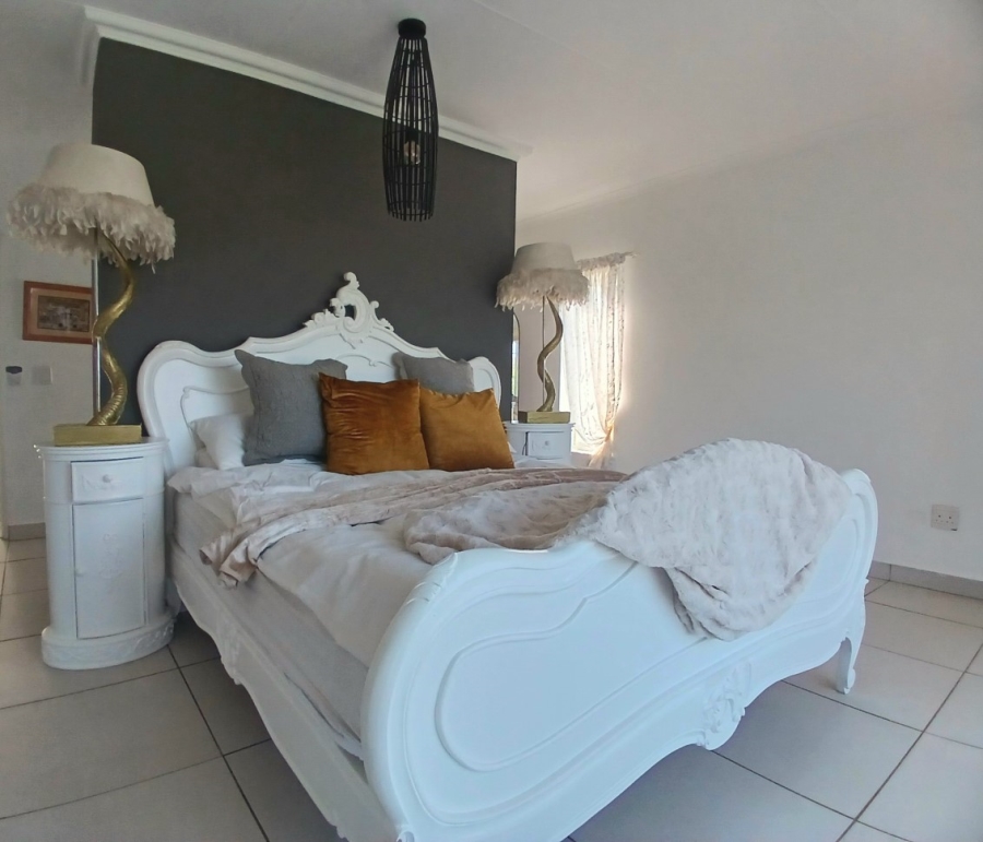 2 Bedroom Property for Sale in Welbedacht Western Cape